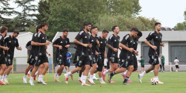 kocaelispor-trabzonspor-hazirliklarini-surduruyor-5gghAQqH.jpg