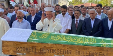 maksut-serimin-babasi-haci-halil-serim-son-yolculuguna-ugurlandi-eRWGv53q.jpg