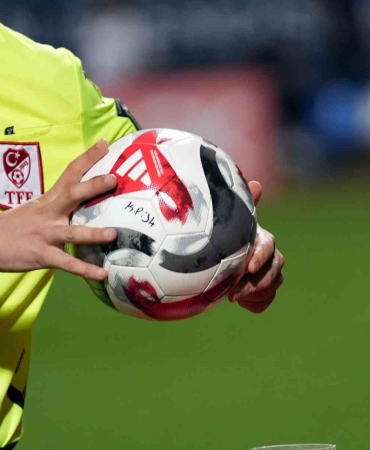 trendyol-super-ligde-4-haftanin-hakemleri-belli-oldu-fMAVmBDa.jpg