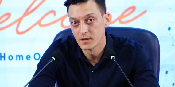 Mesut Özil: “Bu isimler futbolumuzun marka değerine katkı sağlıyor”