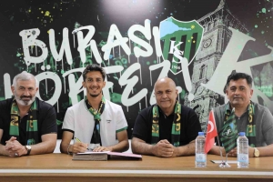 KOCAELİSPOR, BEŞİKTAŞ'TAN TAYFUR BİNGÖL’Ü KADROSUNA KATTI