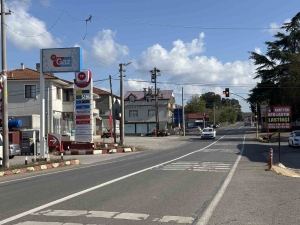 alkollu-surucunun-carptigi-yayayi-ziplamasi-kurtardi-vKuFcC8G.jpg