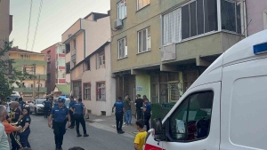 annesini-ve-kiz-kardesini-olduren-17-yasindaki-zanli-tutuklandi-uldfYTOO.jpg