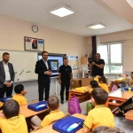 basiskelede-2-bin-124-birinci-sinif-ogrencisine-kirtasiye-destegi-BHQnrPIT.jpg