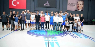 cayirova-belediyesi-tbl-sezonunu-darussafaka-lassa-maciyla-aciyor-J5ueZgwF.jpg