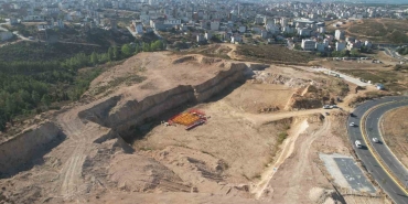 cayirovayi-sevindiren-haber-hastane-insaati-yeniden-basliyor-CYIQactS.jpg