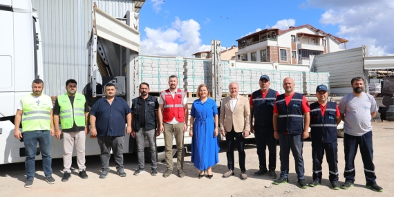 Fatma Başkan güne Fen İşleri şantiyesinde başladı