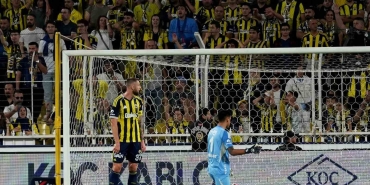 fenerbahce-evinde-ilk-puanini-kaybetti-wIKH5Vrk.jpg