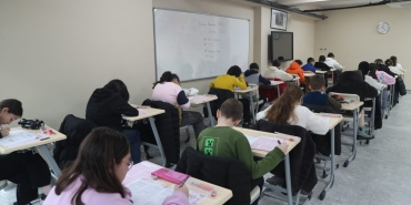 izmit-belediyesi-lgs-hazirligini-mahallelere-tasiyor-zpPhbIK2.jpeg