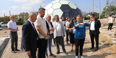 izmit-belediyesinden-genclere-armagan-teknogaraj-JXiaT4cd.jpeg