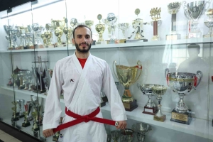 karateci-enes-bulut-kagitspordaki-basarisini-ozetledi-mucadeleden-asla-vazgecmek-yok-VDLcma8X.jpg