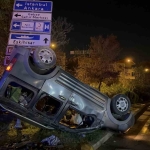 kocaelide-ticari-arac-takla-atti-6-yarali-1HRA5RW3.jpg