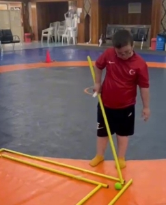 korfezde-ozel-cocuklara-ozel-spor-calismalari-Wai5HaVY.jpg