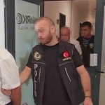 pul-biber-icine-zulalanmis-eroin-ele-gecirilmisti-2-supheli-tutuklandi-ujfI851g.jpg
