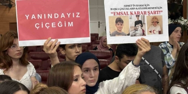 yasemin-minguzzi-cocuklarini-kaybeden-ailelerle-bir-araya-geldi-fPhsdMuQ.jpg