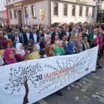 20-ayvalik-uluslararasi-zeytin-hasat-ve-turizm-festivali-basladi-eHUeEvBu.jpg