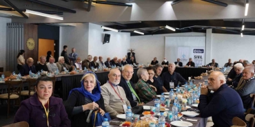 60-yillik-mezunlarin-hatiralarla-dolu-yolculugu-bGqpKDWR.jpg