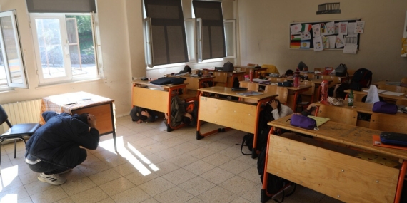 cak-tim-cayirovadaki-okullarda-afet-egitimlerine-basladi-apLTMcQb.jpg