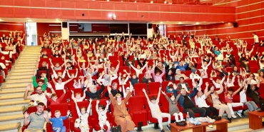 gebzede-cocuklar-icin-aslan-hurkus-filmi-gosterildi-25fxWfFd.jpg
