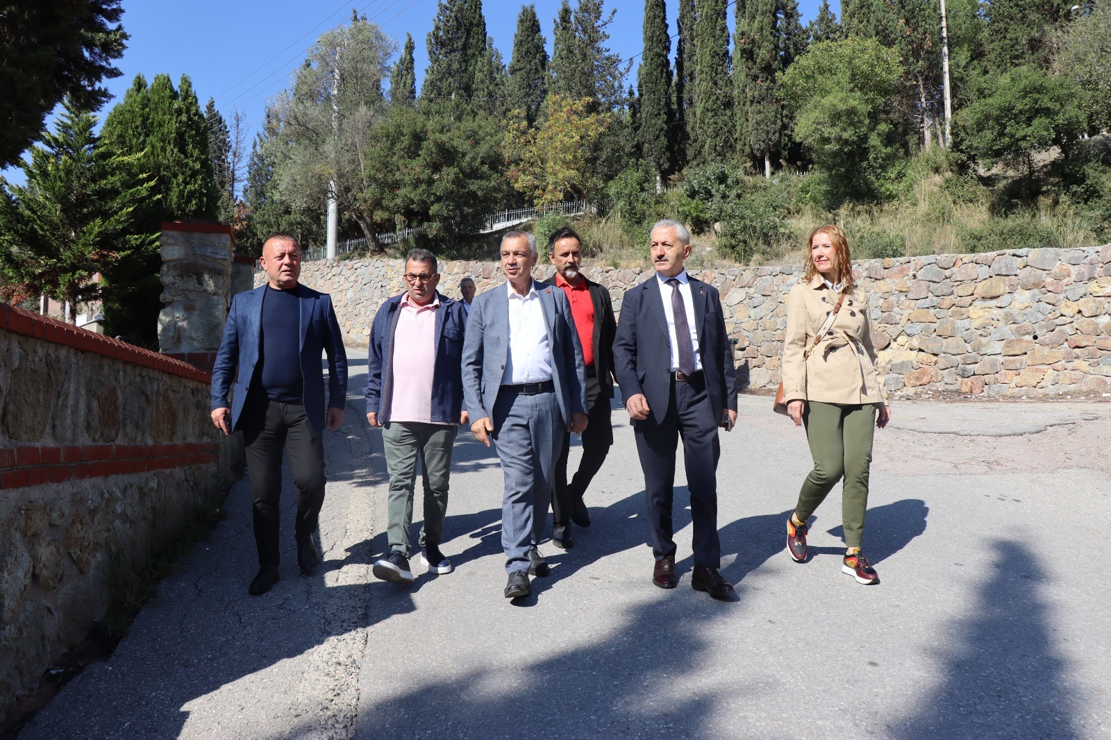 hacihizir-mahallesinin-talepleri-yerinde-dinlendi-FhXqJYjb.jpeg