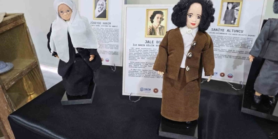 “Kahraman Türk Kadınları ve Folklorik Bebekler Sergisi” Gölcük’te açıldı