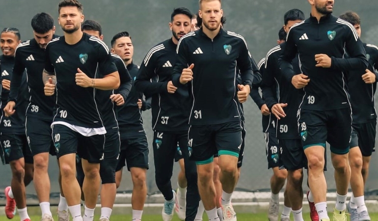 kocaelispor-ile-corendon-alanyaspor-ilk-randevuda-ycHMtzF6.jpg