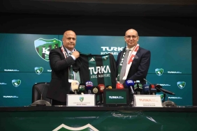 kocaelispor-turka-ile-sponsorluk-imzaladi-6CptqM4B.jpg