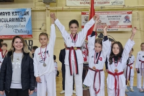 korfezli-tekvandoculardan-balkan-kupasinda-3-sampiyonluk-GGlLyqGN.jpg