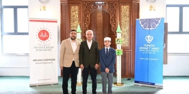 kuran-kurslari-arasi-hafizlik-yarismasi-turkiye-finali-kirklarelinde-yapildi-tEMi6Jwq.jpg