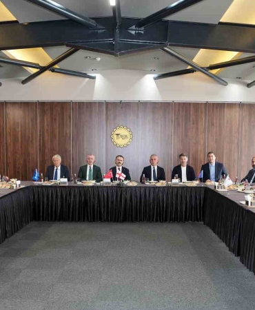 turkiye-gurcistan-resmi-mac-yemegi-duzenlendi-zEiMhrVr.jpg
