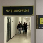 18-yil-once-gobek-bagiyla-oldurulen-bebegin-annesi-lavaboda-dustu-Bgu2j1PR.jpg
