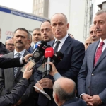 bakan-yardimcisi-bulut-bu-binanin-zarar-gormesinde-zemin-onemli-bir-etken-olmus-XbP45GBD.jpg