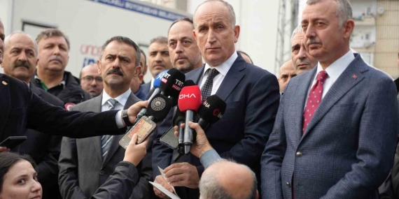 Bakan Yardımcısı Bulut: “Bu binanın zarar görmesinde zemin önemli bir etken olmuş”