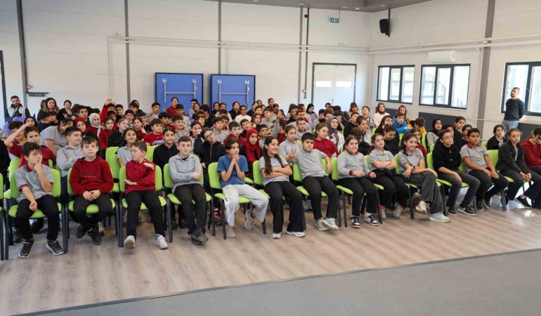basiskelede-cevre-bilinci-okul-siralarinda-basliyor-Nu9mBZ3A.jpg