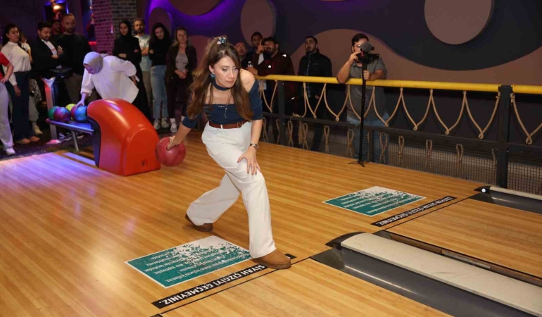 daricada-ogretmenler-gunu-bowling-turnuvasiyla-kutlandi-BH7YD4hc.jpg