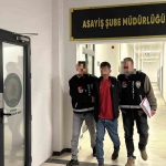 esini-bicaklayarak-olduren-sahis-tutuklandi-58ubid4y.jpg