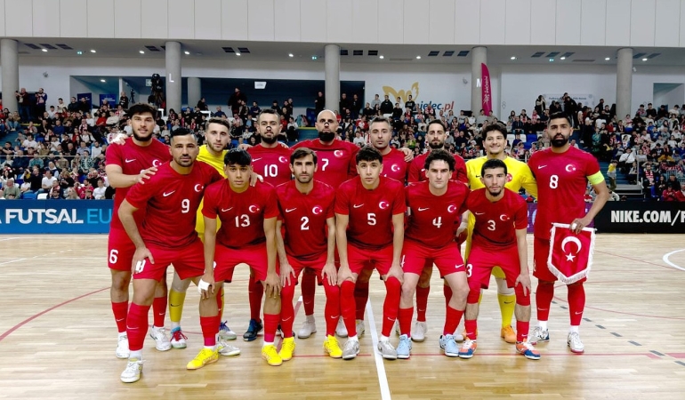futsal-a-milli-takiminin-avusturya-maclari-aday-kadrosu-belli-oldu-fOPmXCGP.jpg