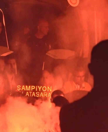 galatasaray-kocaelide-coskuyla-karsilandi-5Ee7SqsL.jpg