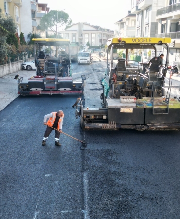 izmit-belediyesinden-alikahyaya-konforlu-ve-guvenli-yol-duzenlemesi-PKnpRQB2.jpeg
