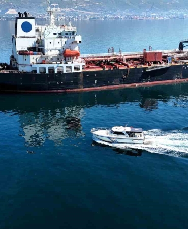 izmit-korfezinden-7-bin-90-metrekup-atik-ayristirildi-yU5hjSCa.jpg