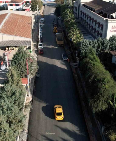 izmit-sehit-ergun-koncu-caddesinde-altyapi-bitti-asfalt-serildi-WuunHq6C.jpg