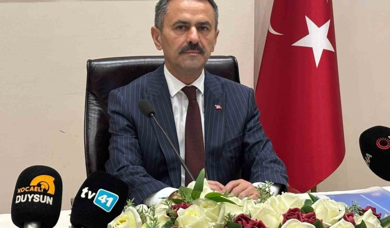 kocaeli-valisi-aktas-gemide-1-kisi-kaldi-kurtarma-calismalari-suruyor-6Uzd6mVN.jpg