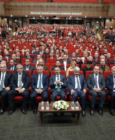 kocaelinin-teknoloji-vizyonu-sahneye-cikti-dijital-devrimi-iskalayan-tarihten-silinir-nvCZEhpe.jpg