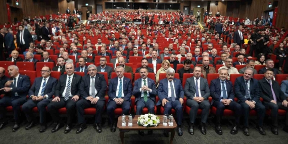 Kocaeli’nin teknoloji vizyonu sahneye çıktı: “Dijital devrimi ıskalayan tarihten silinir”