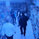 markette-seker-dokme-diye-uyarinca-darbedildi-o-anlar-kamerada-uj7srElV.jpg