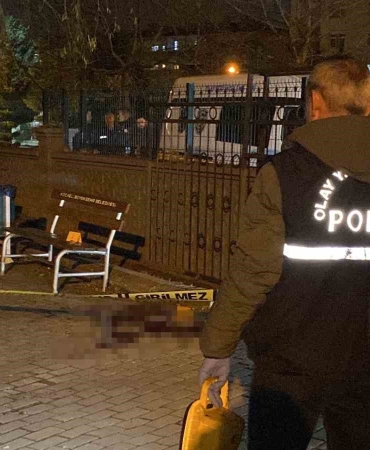 okul-bahcesindeki-korkunc-cinayet-evladim-oglunun-gozu-onunde-hunharca-katledildi-dFL4qE6C.jpg