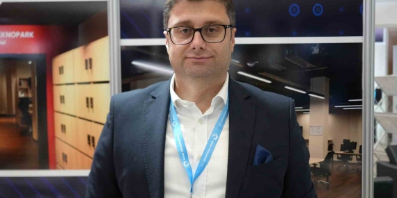 Profesörden yapay zekaya: “Çok fırın ekmek yemesi lazım”