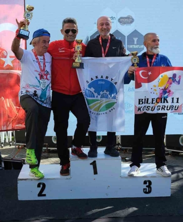 sakarya-buyuksehirli-sporculardan-madalya-yagmuru-VrenOseH.jpg