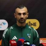 serdar-dursun-kocaelispor-ve-taraftari-karsisinda-oynamak-kolay-degil-uUxsF1hQ.jpg