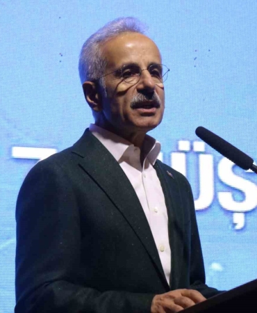 yat-ve-teknecilik-sektorunun-ekonomik-buyuklugu-55-milyar-dolara-ulasti-LQTZvCMJ.jpg